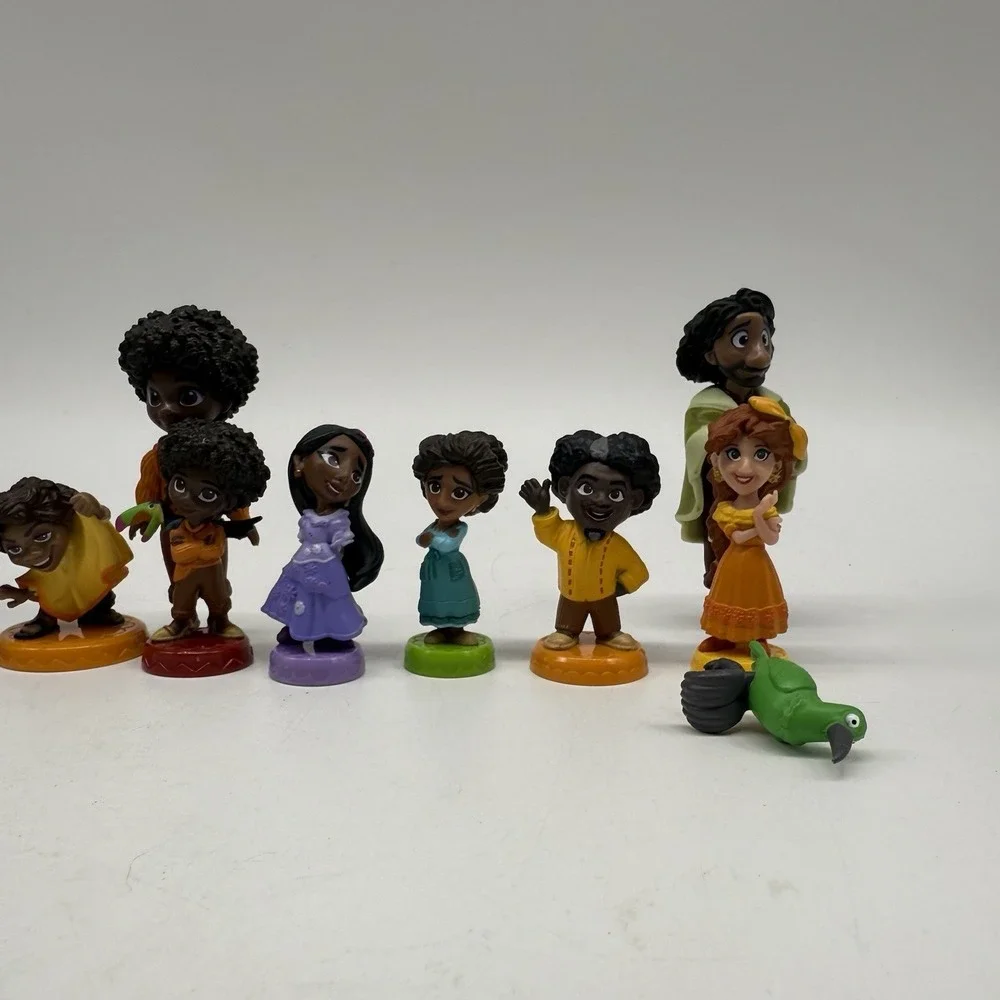 Disney Encanto Characters Mini Figures Dolls Cake Toppers Mixed Lot